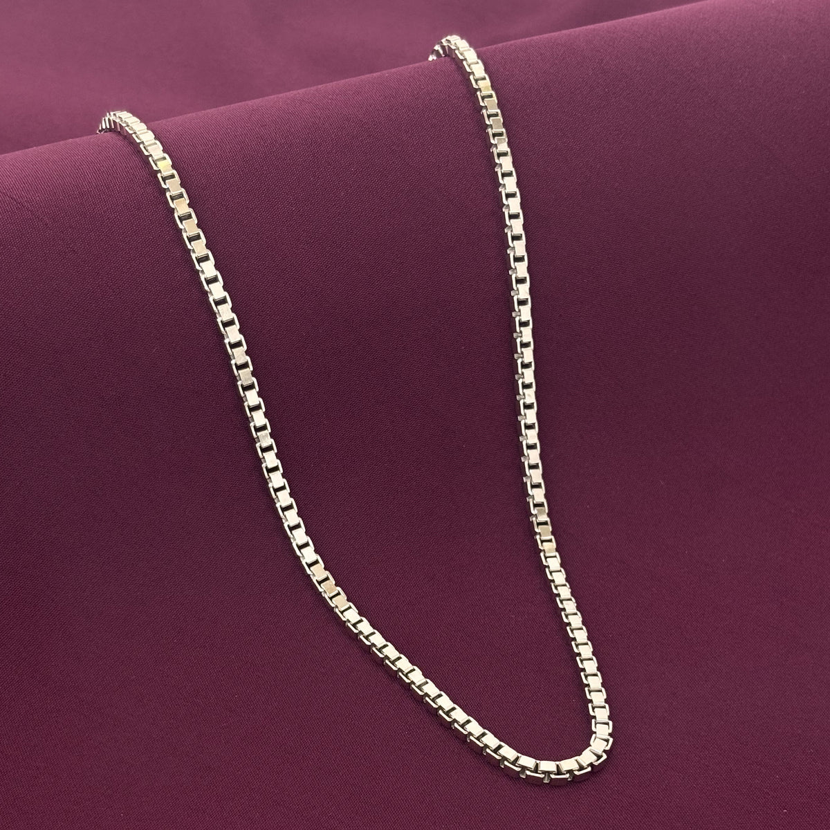 Gents Silver box chain Zaviraa 1