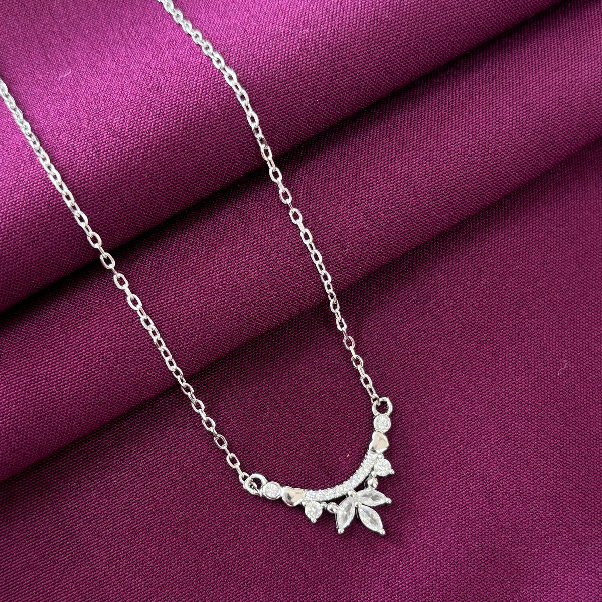 925 Sterling Silver Leaf Curve Pendant Necklace with Chain for Women
