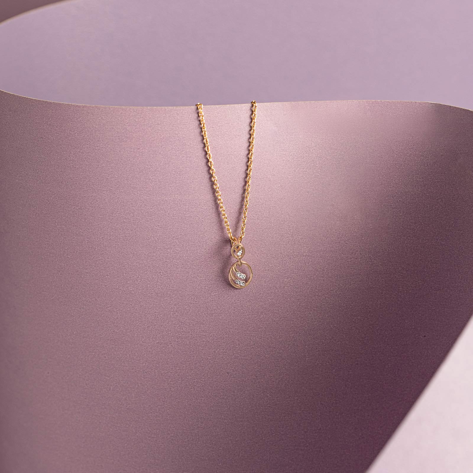 Ovita Diamond Pendant