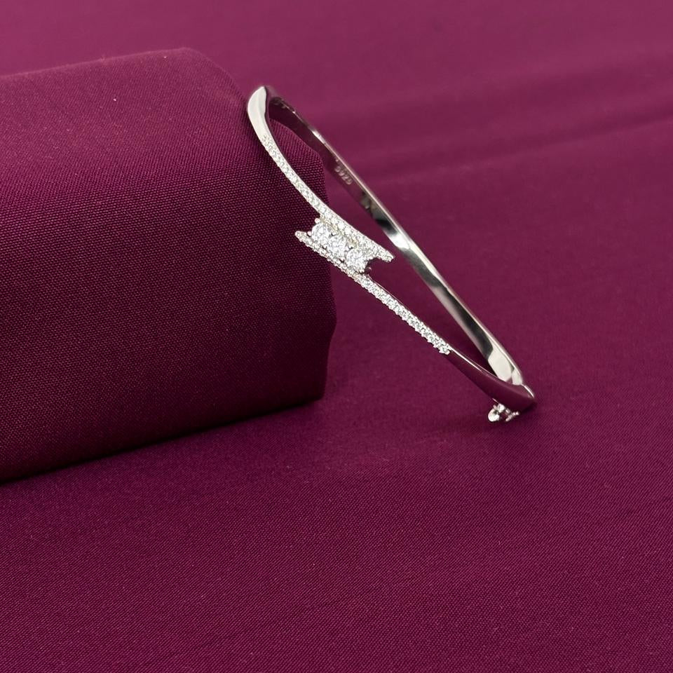 Sterling Silver Sparkle Star CZ Designer Bracelet Kada for Women