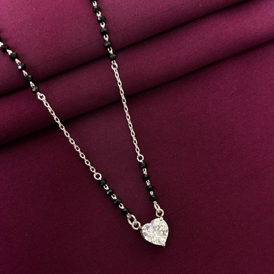 Zaviraa Solitaire Heart Shape 925 Sterling Silver Mangalsutra