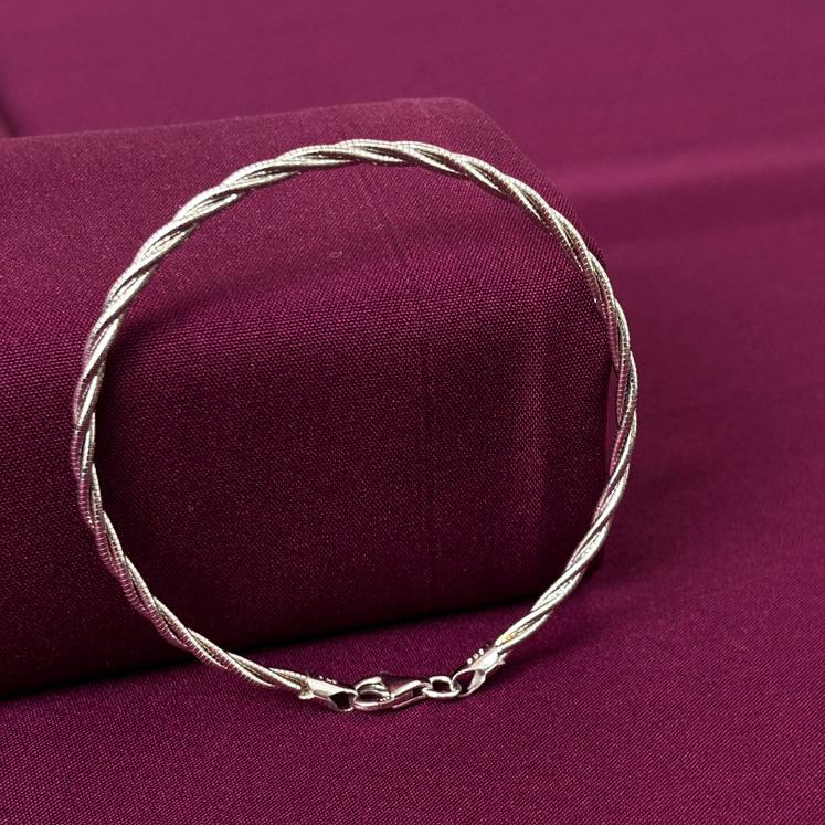 Minimal Twisted Rope Design Women Kada in 925 Silver | Elegant Daily Wear Silver Bracelet