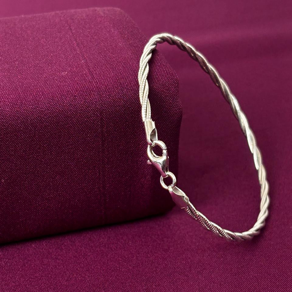 Minimal Twisted Rope Design Women Kada in 925 Silver | Elegant Daily Wear Silver Bracelet