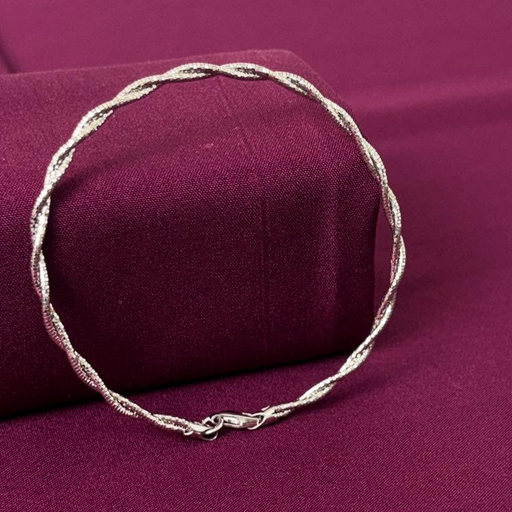 Dual Twisted Rope Design Women Kada in 925 Silver | Minimal Elegant Silver Bracelet