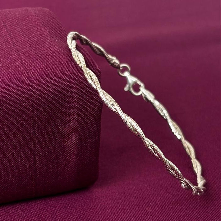 Dual Twisted Rope Design Women Kada in 925 Silver | Minimal Elegant Silver Bracelet