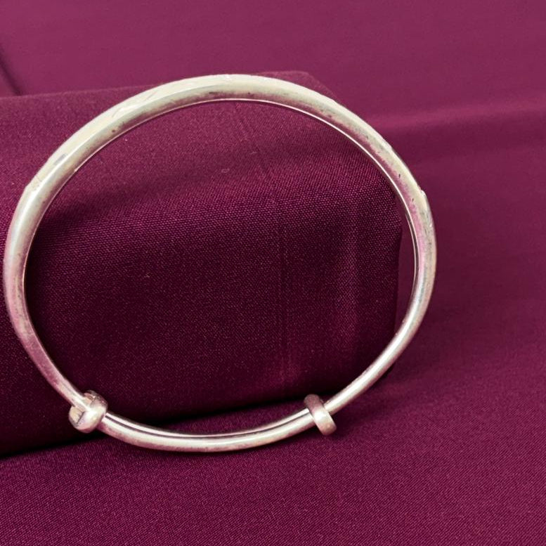 Traditional Engraved Design Women Kada in 925 Silver | Classic Openable Silver Bracelet