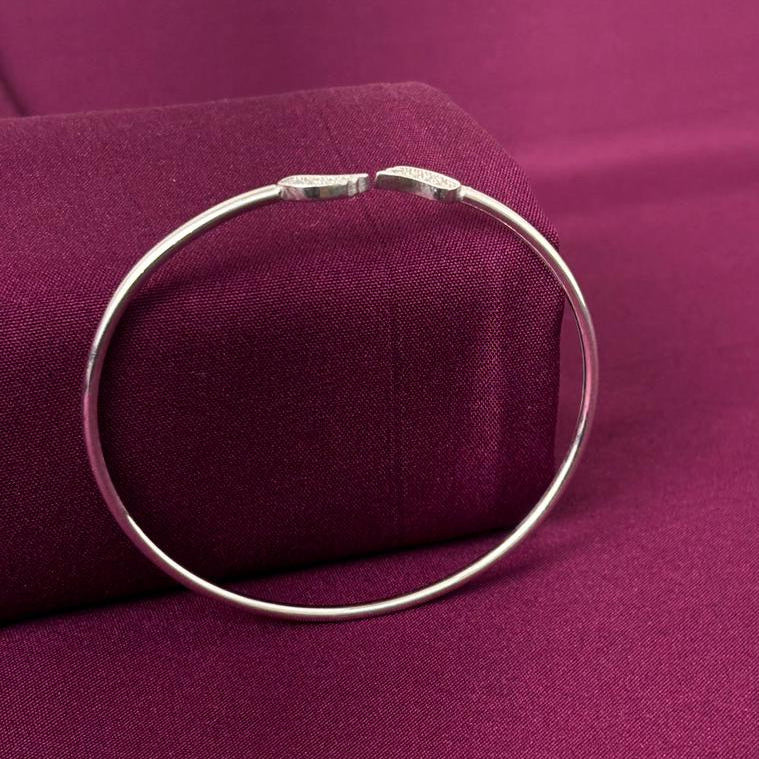 Leaf Design American Diamond Women Kada in 925 Silver | Elegant Openable Bracelet