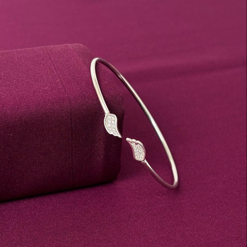 Leaf Design American Diamond Women Kada in 925 Silver | Elegant Openable Bracelet