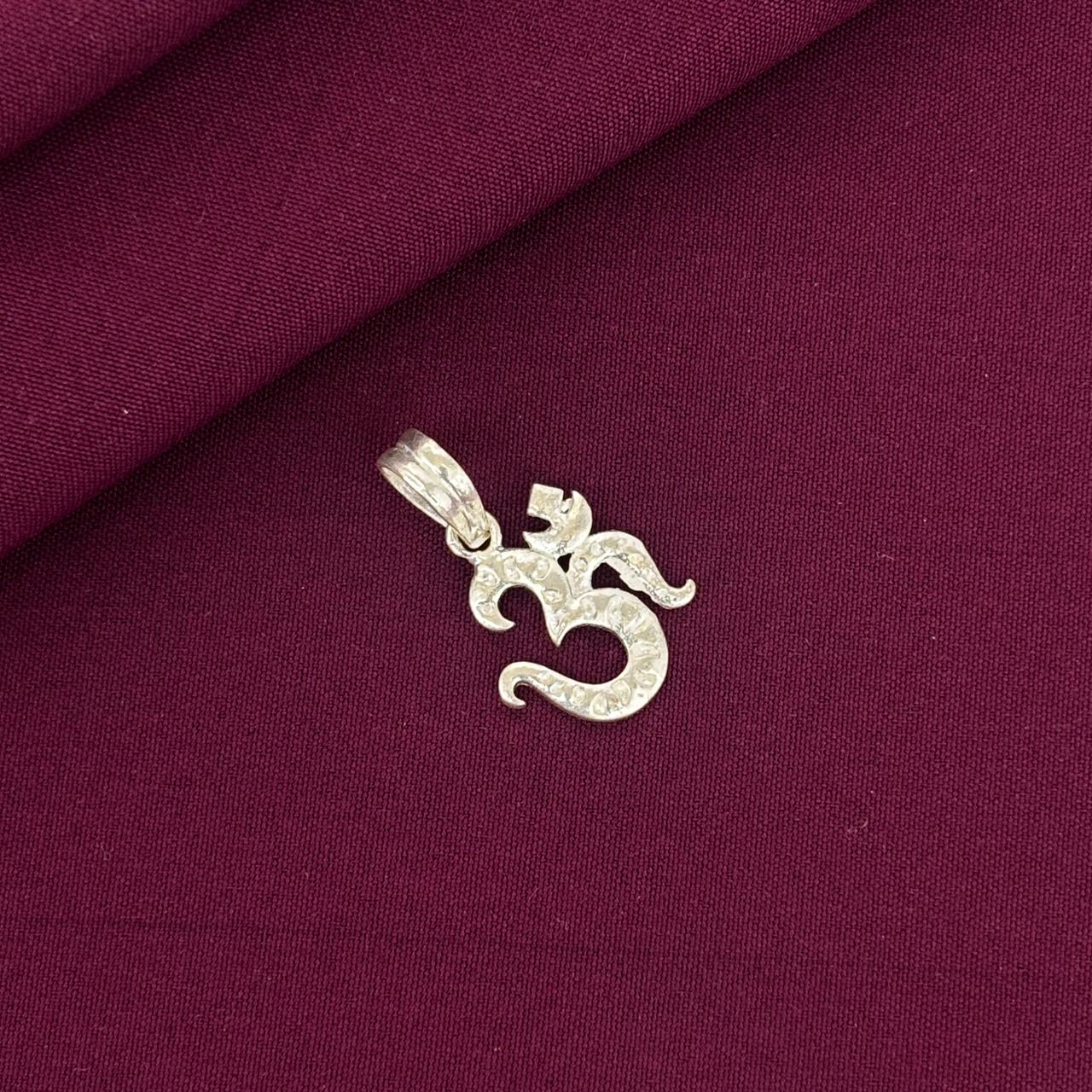 925 Sterling Silver Om Divine Chain Pendant for Men & Women | Spiritual Pendant Necklace | BIS Hallmarked