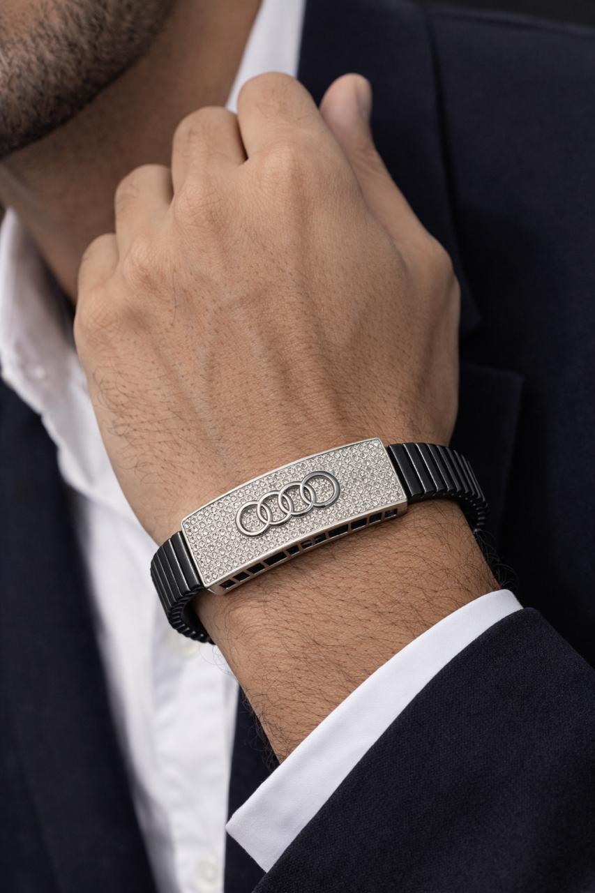 Zaviraa Signature 925 Sterling Silver Stretchable Tech-Band Bracelet