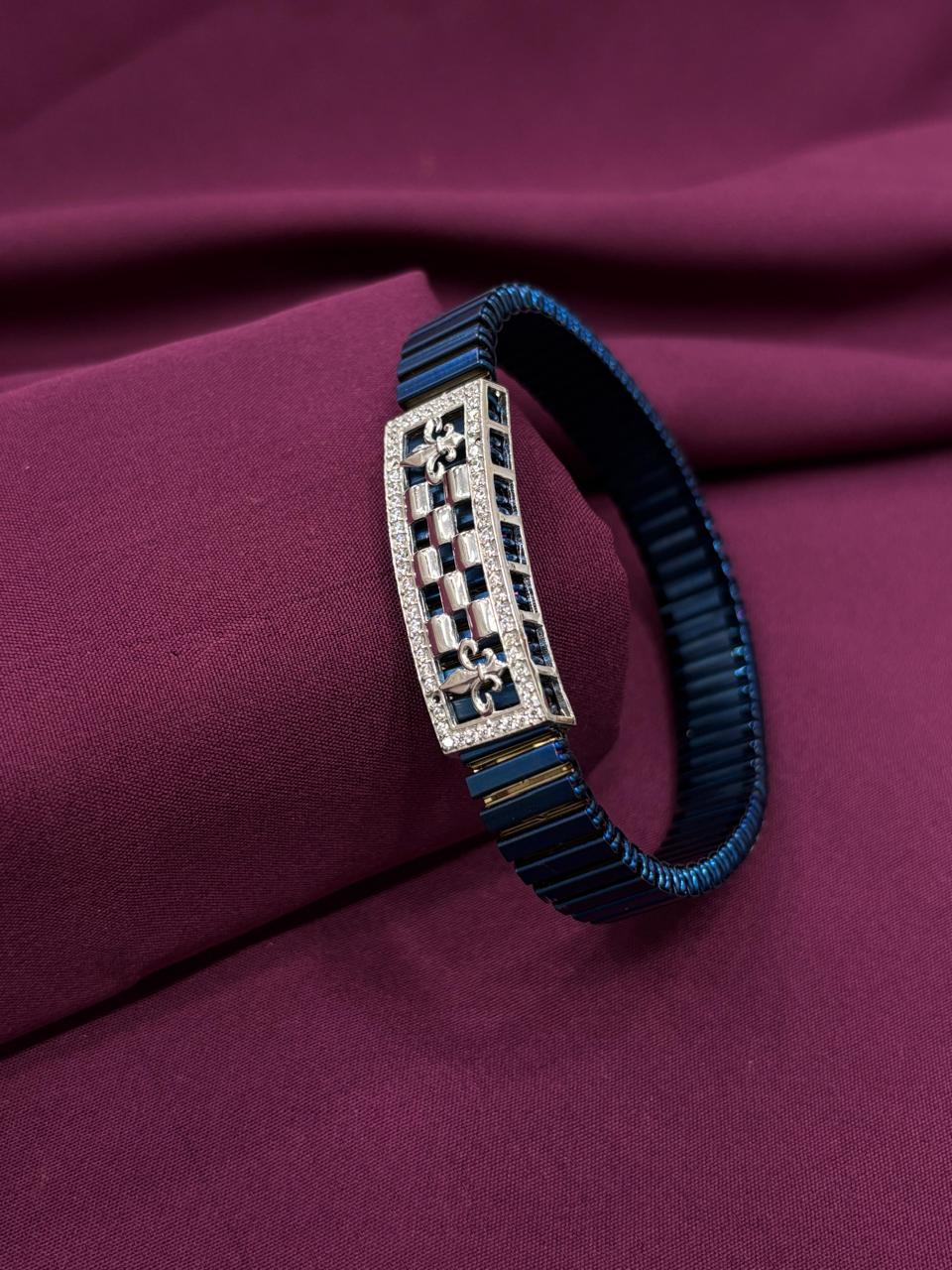 Zaviraa Royal Fleur-de-lis 925 Sterling Silver Checkered Bracelet with Blue Metallic Stretch Band
