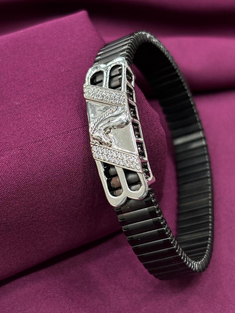 Zaviraa Spirit Stallion 925 Sterling Silver Horse Motif Bracelet with Black Stretch Band