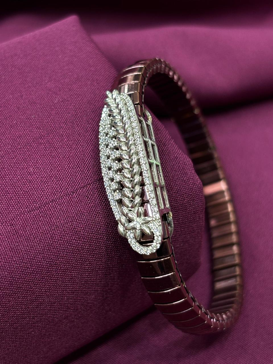 Zaviraa Luxe Floral Leaf 925 Sterling Silver Bracelet with Bronze-Brown Stretch Band