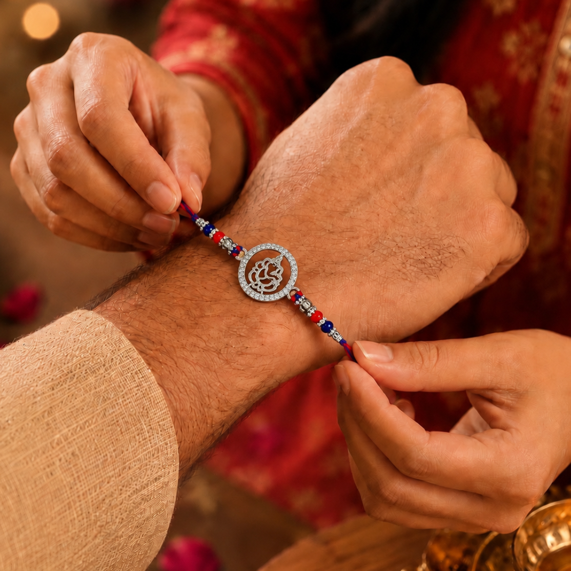 silver-ganesha-rakhi